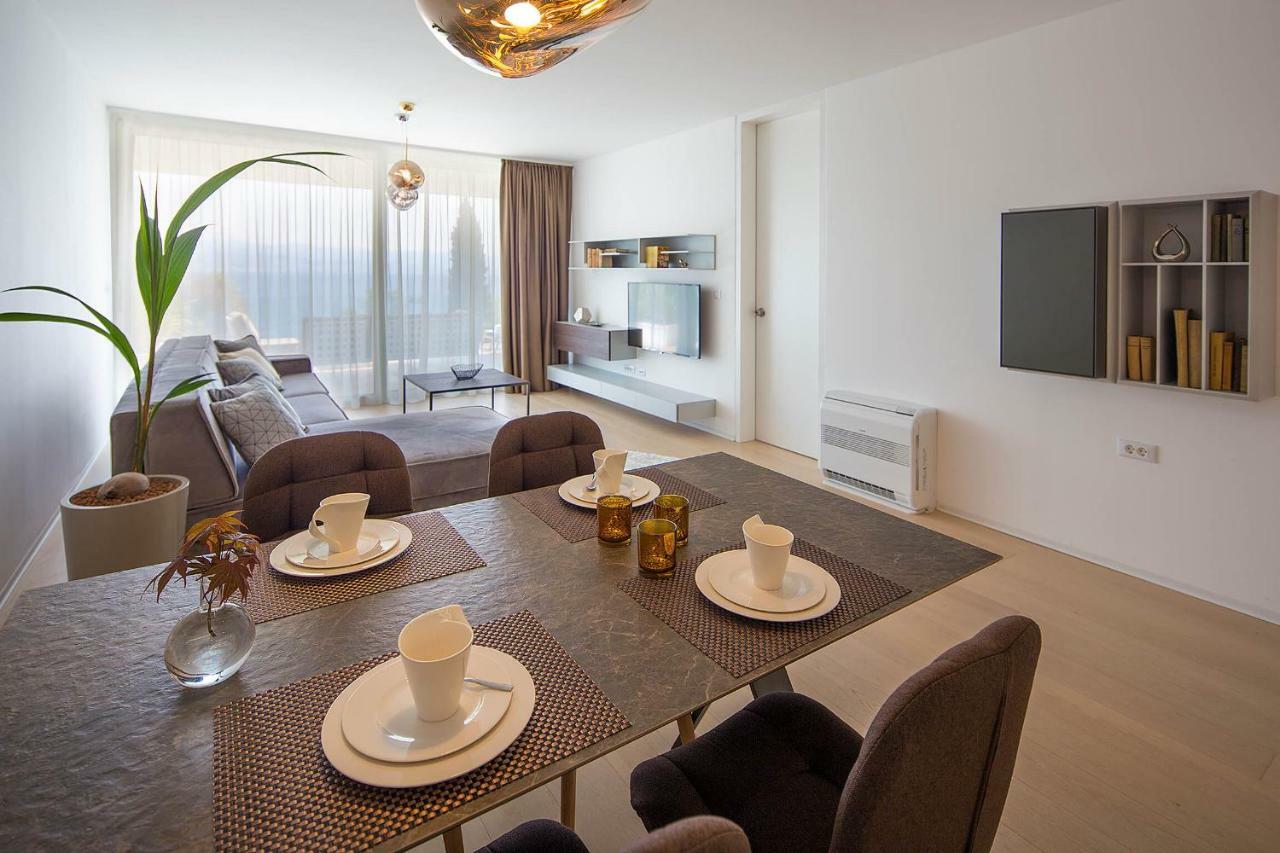 Deluxe Apartments Опатия Экстерьер фото